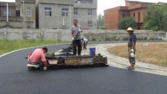 �����G��У�@��ʯ·��ϵ�y(t��ng)